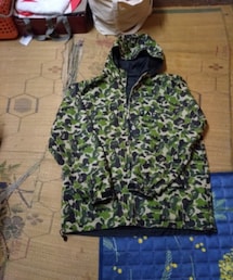 A BATHING APE | ããŠã³ãã³ããŒã«ãŒ
