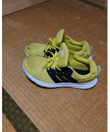 adidas | スニーカー