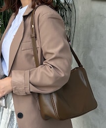 myurii | myurii：online shopはプロフィールから👩🏻‍💻(ショルダーバッグ)