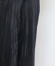 GU | スラックス