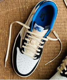 TRAVIS SCOTT | スニーカー