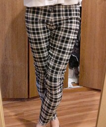 ZARA | 履き心地とてもGood．腰ラインまで上げれば足が長く見えると思います。(パンツ)