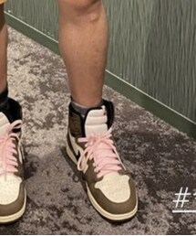 TRAVIS SCOTT | スニーカー