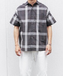 NECESSARY or UNNECESSARY | シャツ/ブラウス