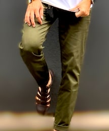 GU | チノパンツ