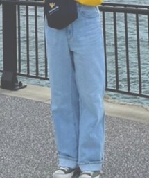 GU | W ハイウエストセミワイドジーンズ(デニムパンツ)