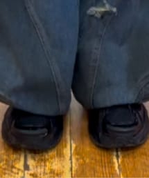 bite | スニーカー