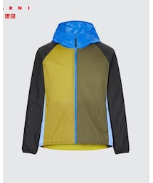 UNIQLO | ポケッタブルパーカ(ナイロンジャケット)