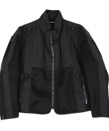 ISSEY MIYAKE |  エアーバルブメッシュ切替デザインボンディングジャケット　¥262,240(ジャケット/アウター)
