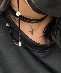 TOPSHOP | 二重レザーのクロスチャーム付き(チョーカー)