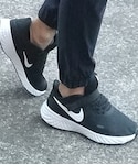 NIKE(ナイキ)の「シューズ(スニーカー)」