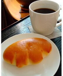 くりいむ✊ | 　見た目がシンプルなパン🥐程、味勝負なのでお店の個性が出る気がします🎵(食器/キッチン)