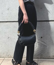 GU | スラックス