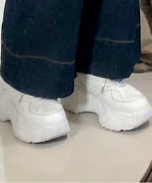 MODA | スニーカー