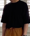 COS(コス)の「トップス(Tシャツ/カットソー)」