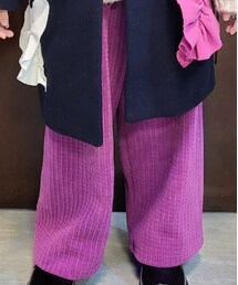 none | チノパンツ