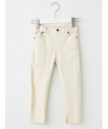 none | チノパンツ