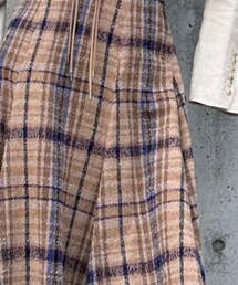 Mila Owen | スカート