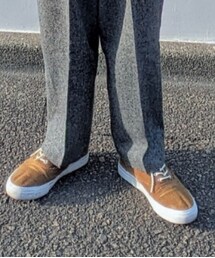 O | スラックス