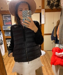 MONCLER | ノーカラージャケット