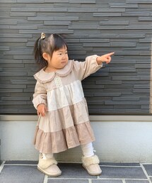 →→→ | その他