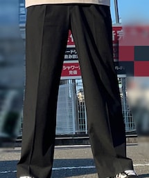 UNIQLO | タックワイドパンツ(スラックス)