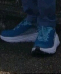 HOKA | スニーカー