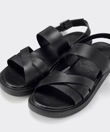 GU | リアルレザーストラップサンダル+E(サンダル)