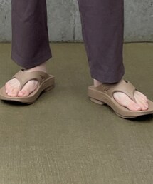 OOFOS | サンダル