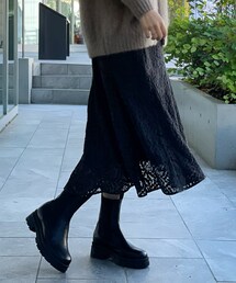 INED | スカート