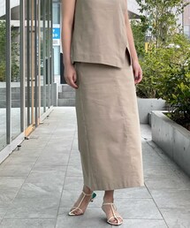 INED | スカート