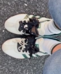 adidas | スニーカー