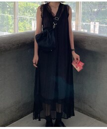 CHARINYEH | ドレス