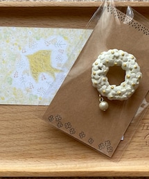 teto ohana to | さりちゃん作。アナベルふんわりリースひとしずく(ブローチ/コサージュ)