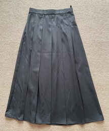 しまむら | 中灰YOTPuプリーツスカート85（ilsolore）前側のみプリーツあり。後ろ側はプリーツなし(スカート)