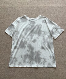 しまむら | てらさんコラボ。白地にグレータイダイ柄。(Tシャツ/カットソー)