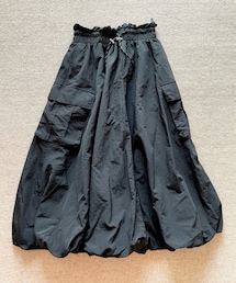 しまむら | taiyouさんコラボ。中黒ナイロンカーゴバルーンスカート(スカート)