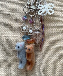 Lattice | ネコチャーム(グレー、ブラウン)&ガラスハートチャーム(チャーム)