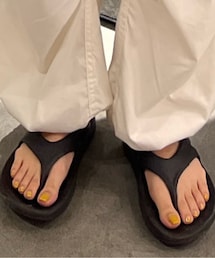 OOFOS | ビーチサンダル