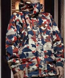 A BATHING APE | マウンテンパーカー