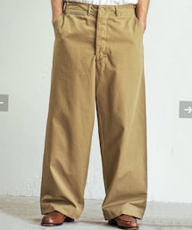 le | チノパンツ