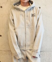 STUSSY | パーカー