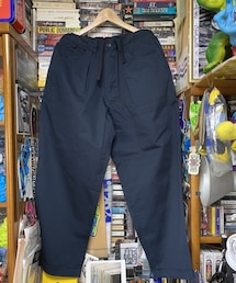 BROCHURE | チノパンツ