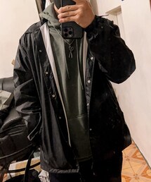 GU | マウンテンパーカー