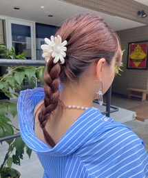 SPINNS | フラワーモチーフヘアクリップ(バレッタ/ヘアクリップ)
