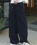 YOLO(ヨーロ)の「パンツ(スラックス)」