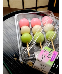 うさこのスウィーツ同盟会 | ほのかな香り付けと素材の味がおいしい3色団子なだんご大家族♪きょーこさんのマックスバリュにある情報から捕獲成功♪(その他)