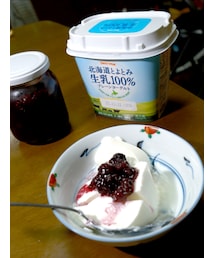 うさこのスウィーツ同盟会 | 　スーパーの北海道展にてセコマヨーグルげっと♪ハスカップジャム売ってない詰めの甘さを母親作のゴロゴロブルーベリージャムで補完。(その他)