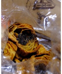 うさこのスウィーツ同盟会 | 　前回に続きハートブレッドアンティークのマジカルチョコリングラスク。マジチョコリングは大きいしなとラスクにしたけど、フワサクカリッな食感の普通のにしときゃ良かった(^_^;)(その他)