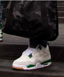 Nike SB x Air Jordan 4 | スニーカー